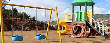 В Аланье строят детские площадки в четырех районах