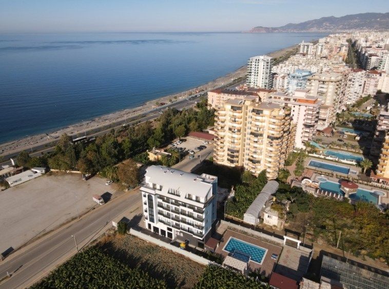 Меблированная квартира 1+1 с видом на море в Каргыджаке