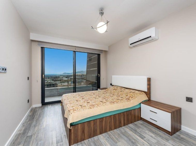 Меблированная квартира 1+1 с панорамным видом в Каргыджаке