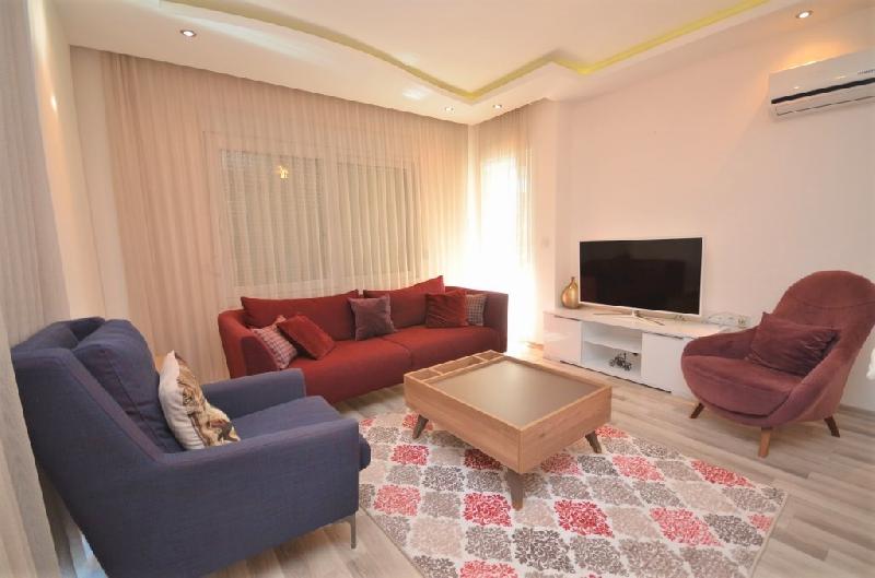 Квартира 2+1 в районе Махмутар - с мебелью