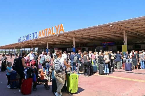 В 2022 году выросло раннее бронирование туров в Турцию