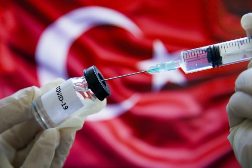 В Турции вакцинировано более 70 процентов населения