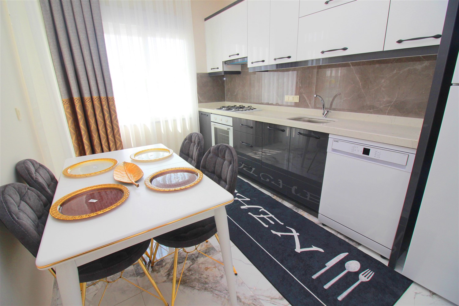Квартира 2+1 с отдельной кухней в районе Паяллар