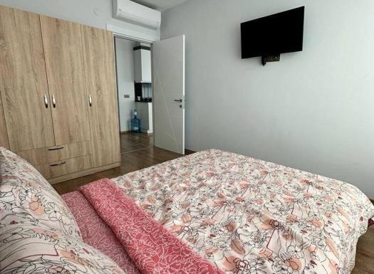 Небольшая квартира 2+1 в районе Махмутлар, Аланья