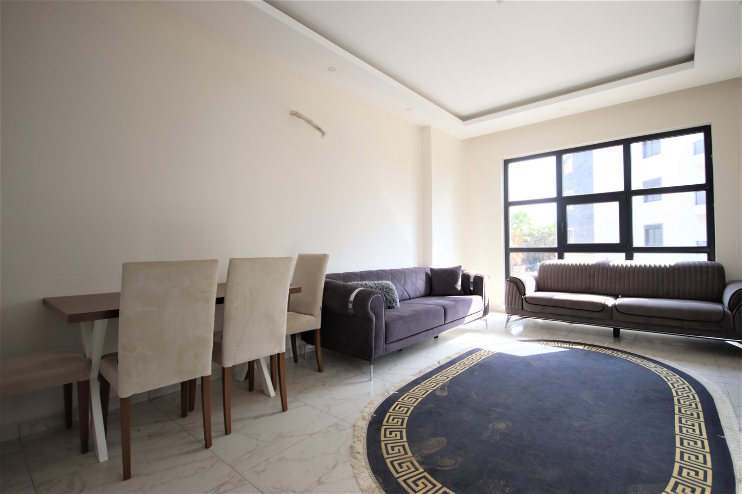 Новые апартаменты 1+1 с мебелью в районе Оба - Турция