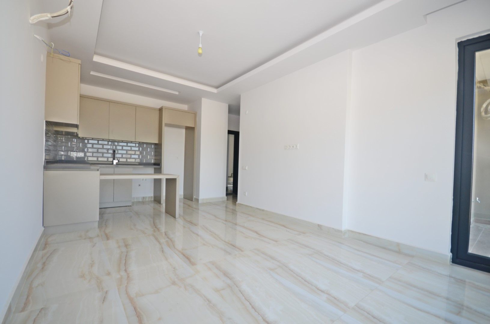 Квартира в новом жилом комплексе в районе Каргыджак