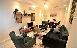Махмутлар: трехкомнатная квартира с мебелью